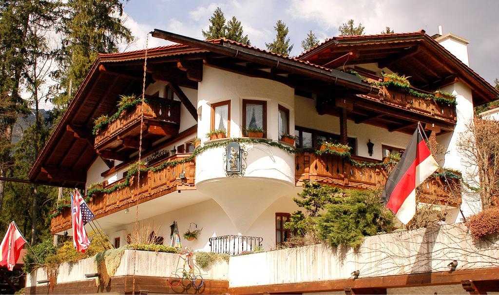 Alpenchalet Zum Jeremia Grainau Buitenkant foto