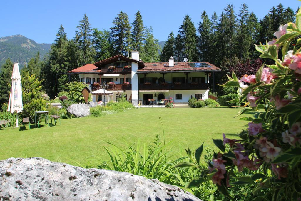 Alpenchalet Zum Jeremia Grainau Buitenkant foto